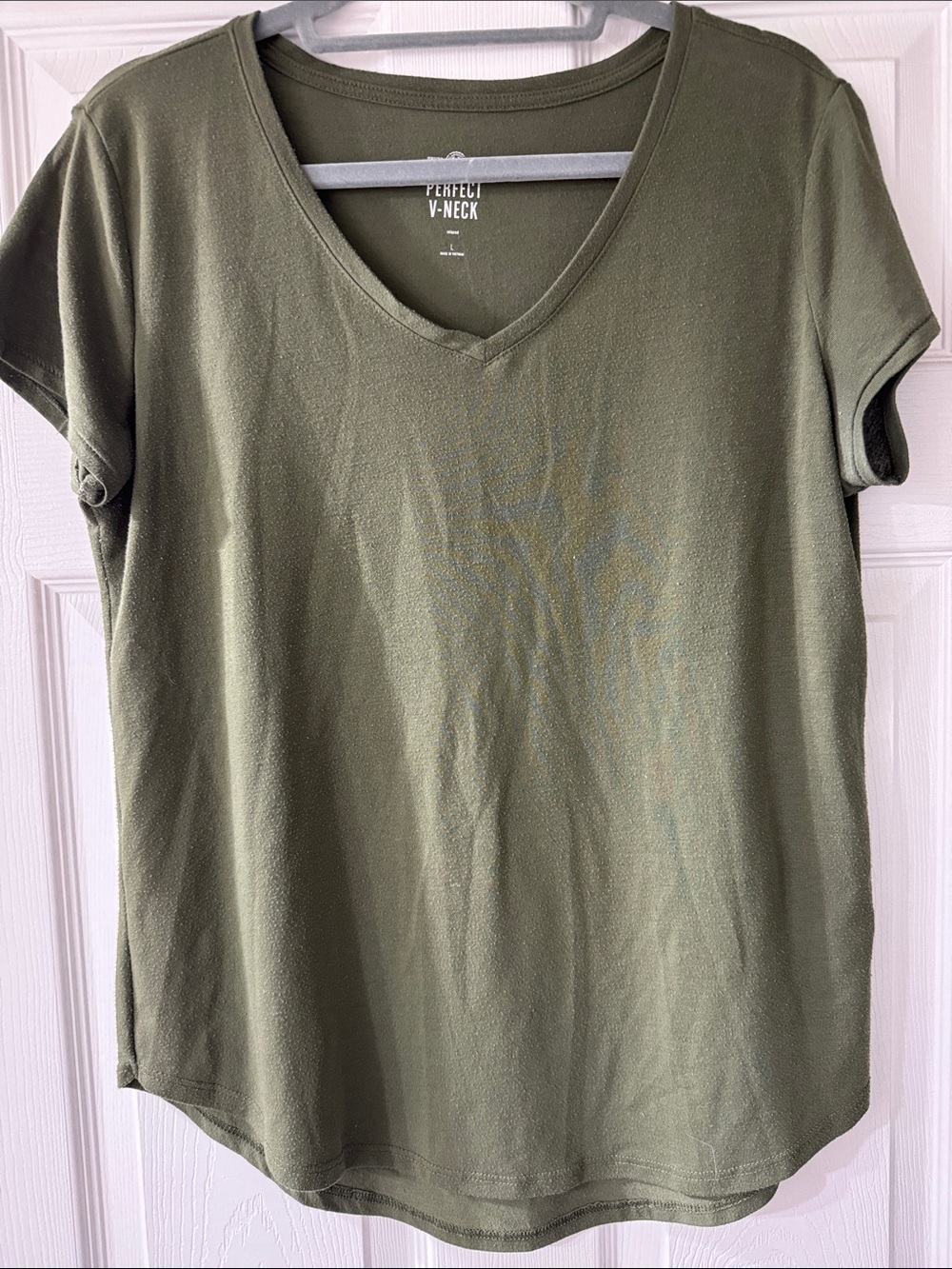 SO Olive Green V-Neck Short Sleeve Tee